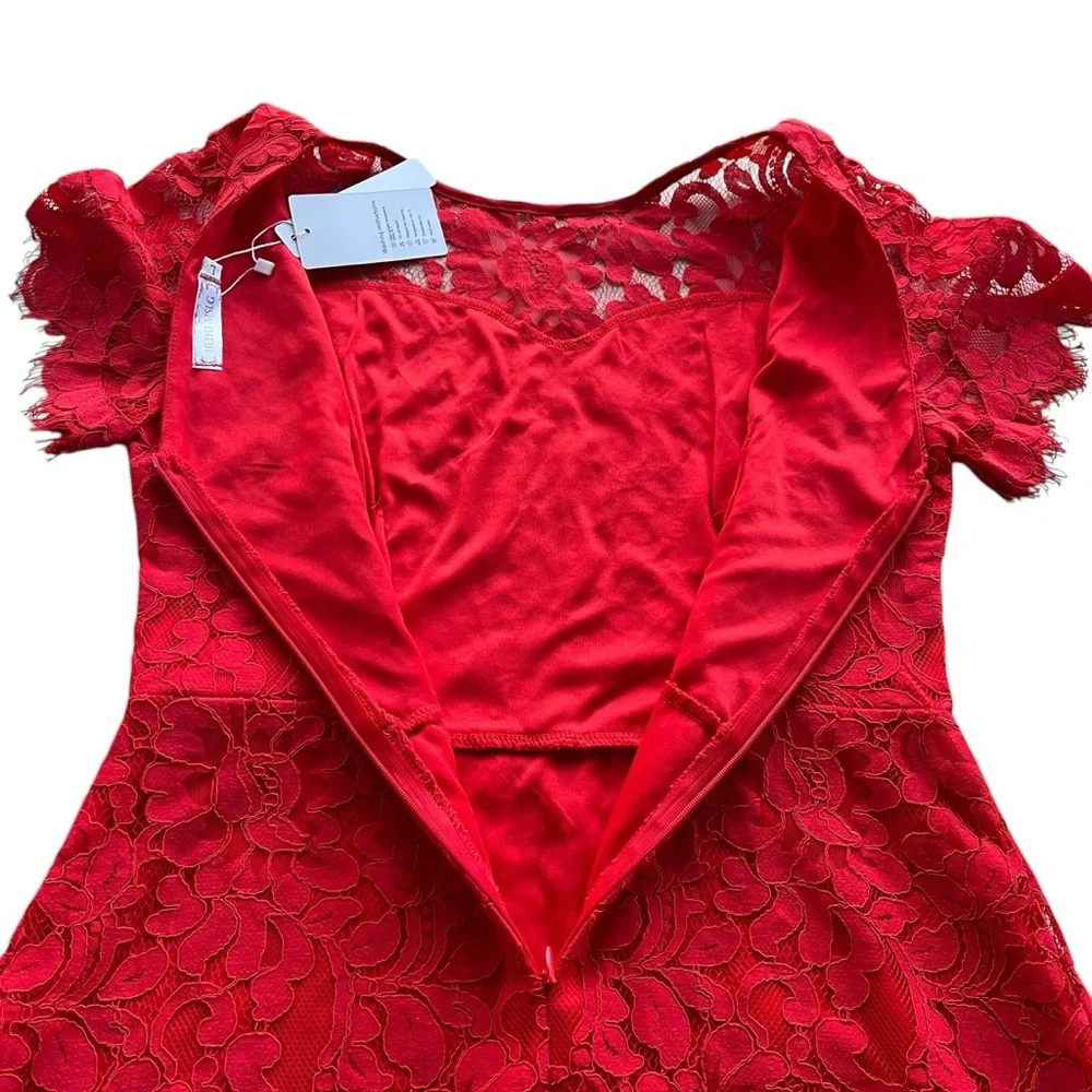 MSLG Womens Sz Large Bright Red Floral Lace Short Sleeve Round Neck A-line Dress